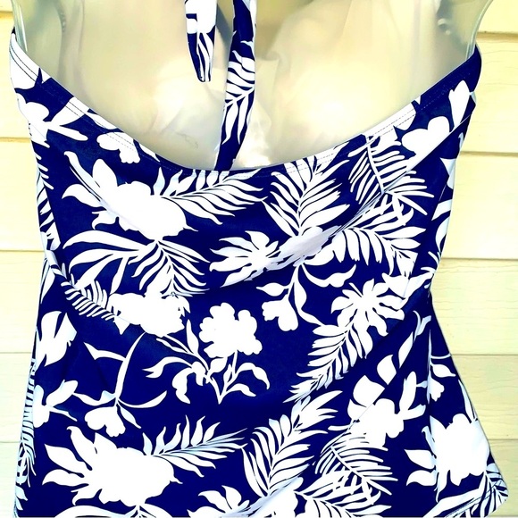 Navy and White Floral Bikini Top NWT size XL women’s summer swim - Picture 4 of 4